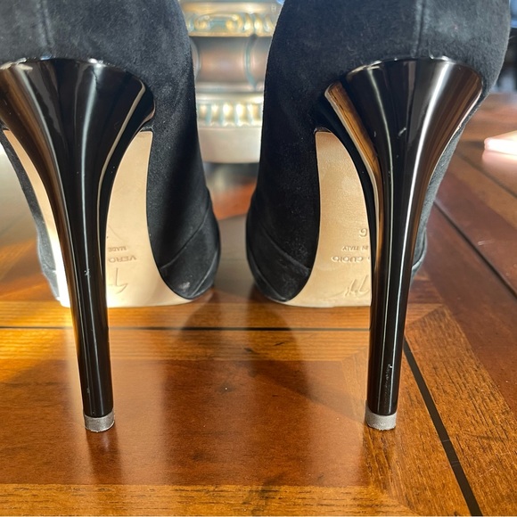 EUC GIUSEPPE ZANOTTI VERO CUOIO BLACK SUEDE LEATHER CLASSIC ITALY PUMPS U.S. 6 - Picture 11 of 15